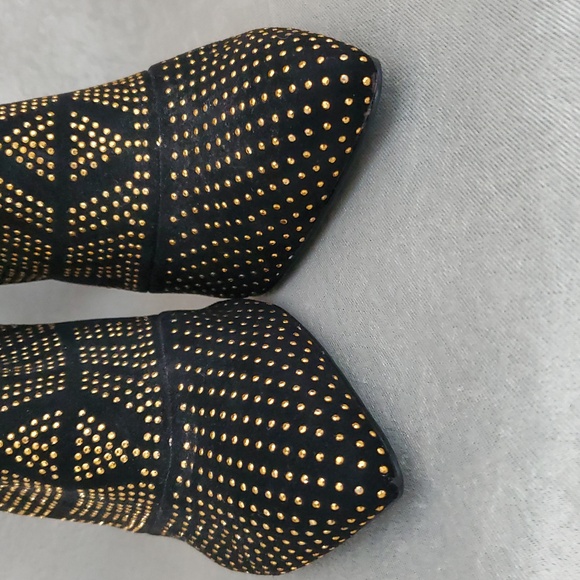 🆕️THALIA SODI Alejandra Black & Gold Studded Zip Up Stiletto Booties SIZE: 11 M - Picture 4 of 11